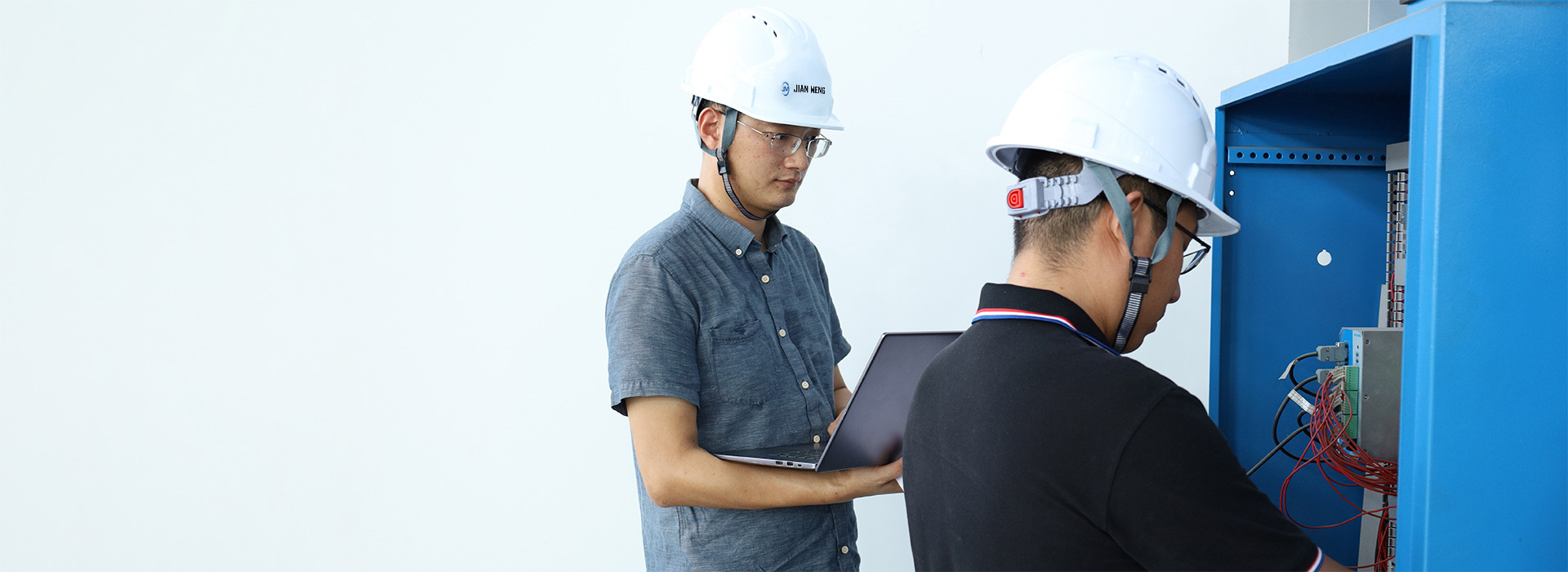 សេវាកម្ម